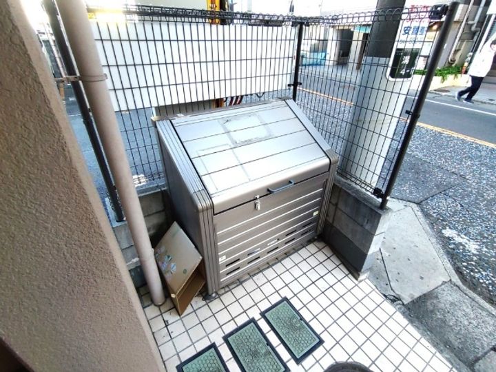 桑島ビルの地図