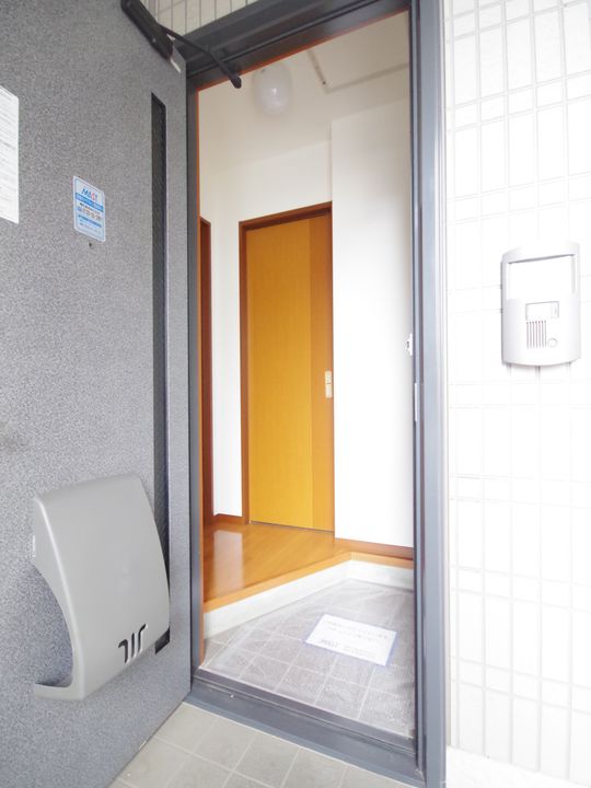 グランドゥールBの玄関