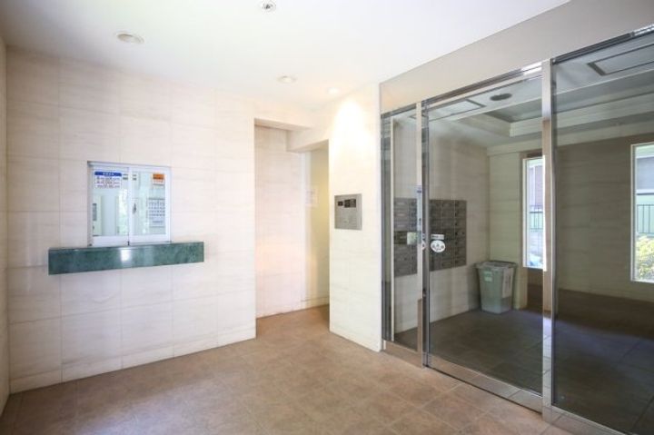 東京都杉並区上高井戸2(マンション)の賃貸物件の地図