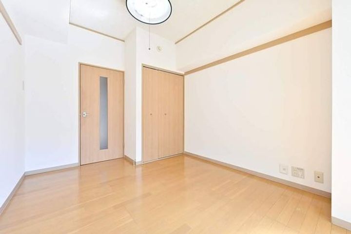 タミーハイツ本厚木の居間