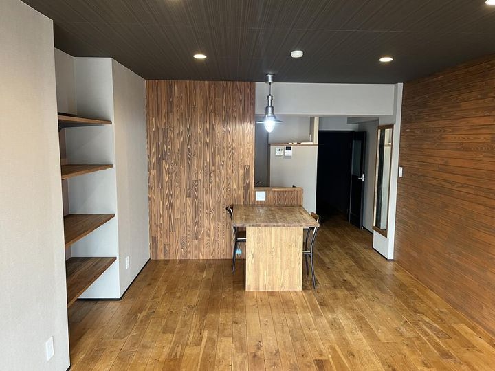 千駄ヶ谷フラワーマンションの居間