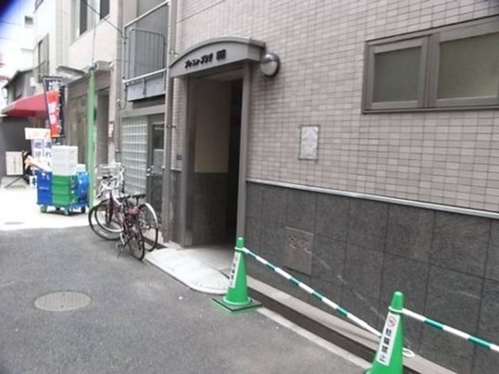 東京都中央区銀座3(マンション)の賃貸物件の地図