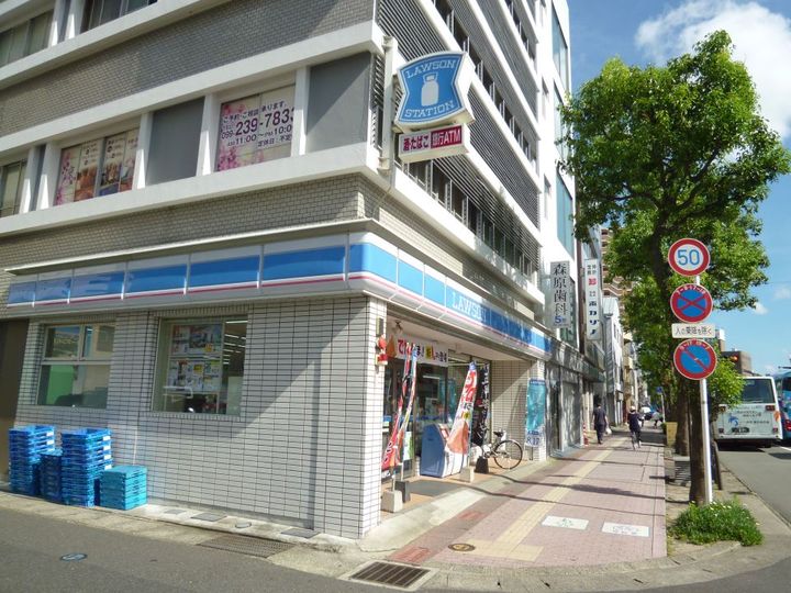 石塚ビルの周辺