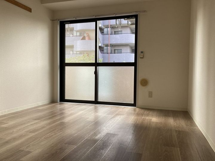 プレシャスハイムの居間
