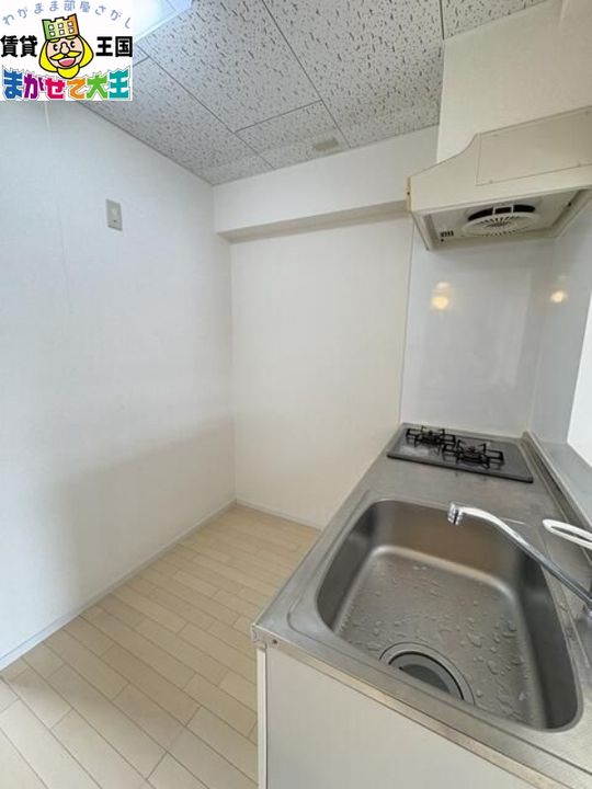 ハピネス文教の内装