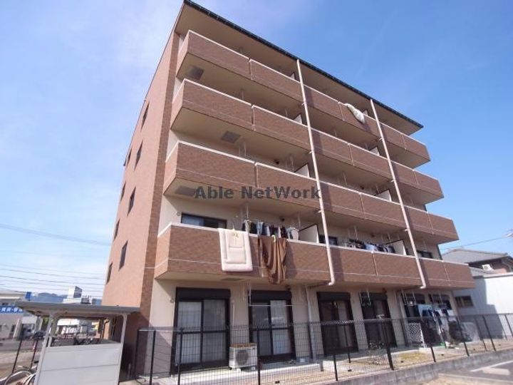 岐阜県各務原市鵜沼南町6(マンション)の賃貸物件の外観