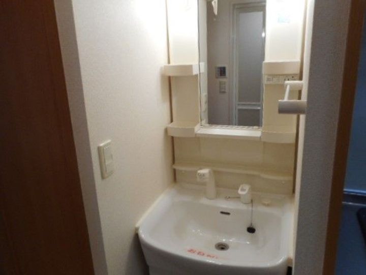 グランツ丸の内の内装