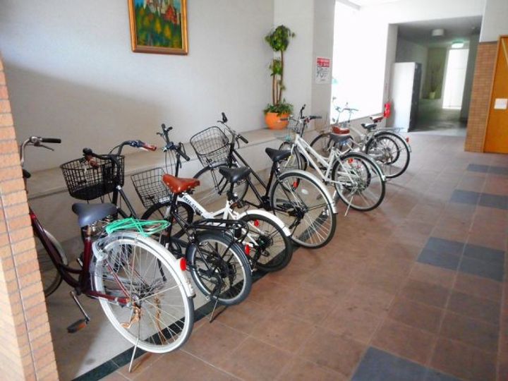 グランツ丸の内の地図