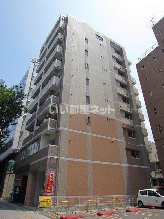 グランツ丸の内の外観