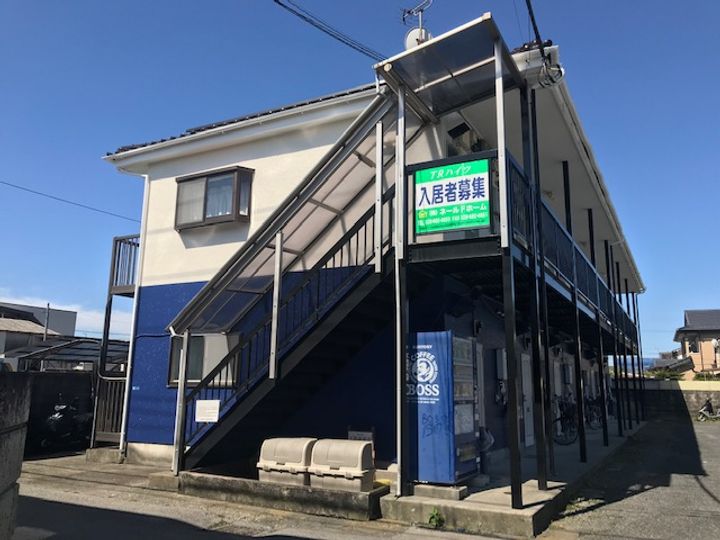 TRハイツの外観