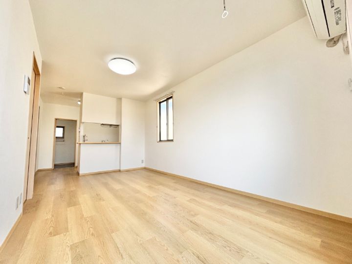 ガーデンハイツA棟の居間