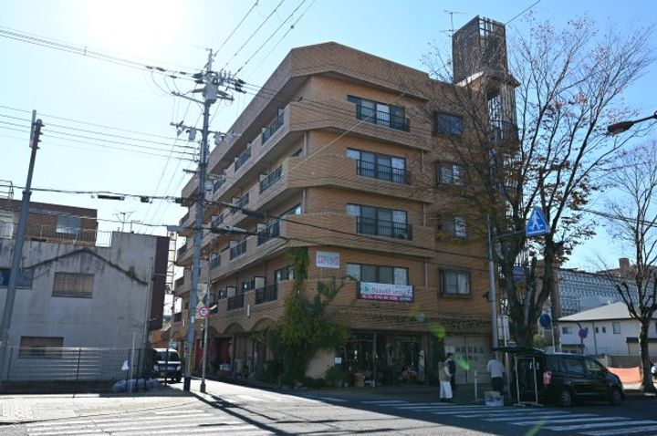 中大路ビルの外観