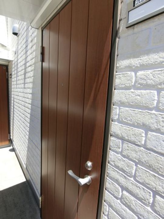 ランドール元住吉の玄関