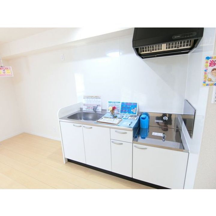 栃木県宇都宮市平出町(マンション)の賃貸物件のキッチン