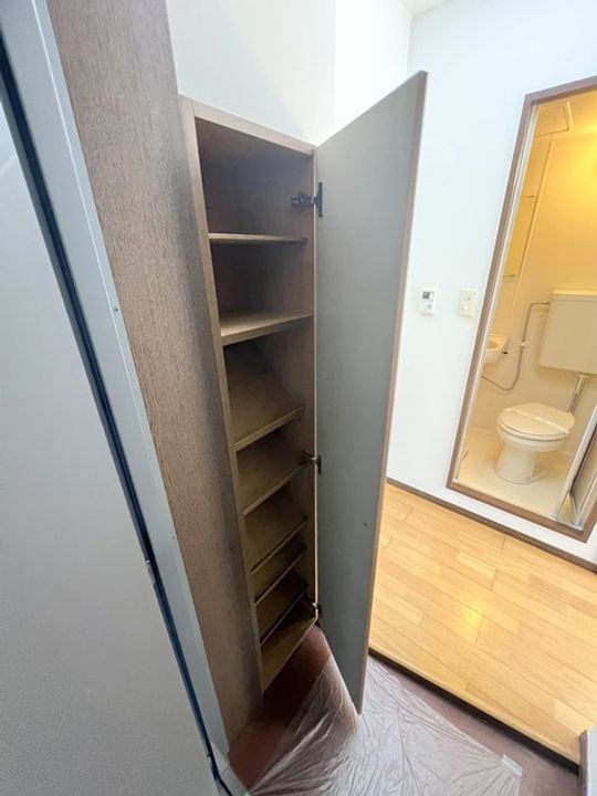 APPLE KOMABAの玄関