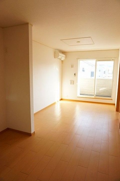 セイバリー フィール Aの居間