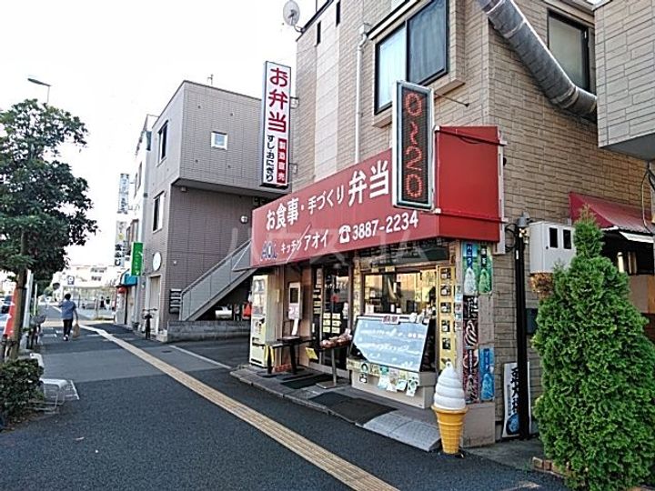 リーベル綾瀬Aの周辺