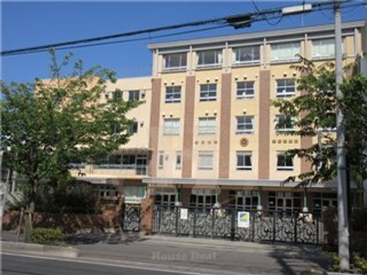 埼玉県川口市本町1(マンション)の賃貸物件の周辺