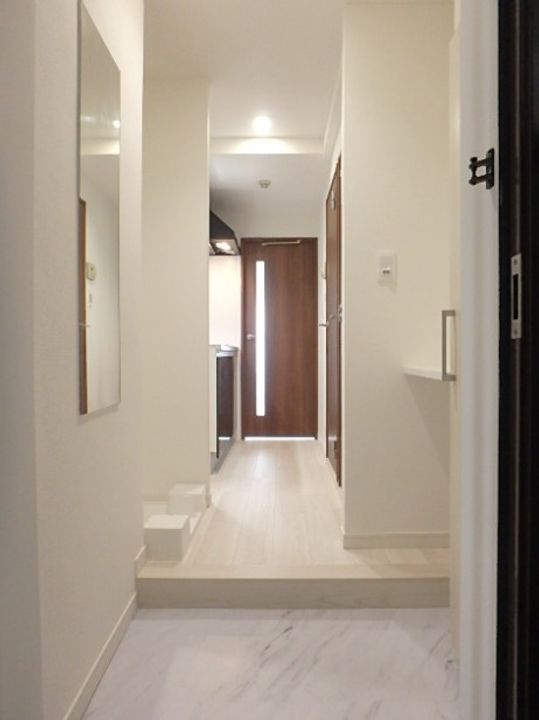 東京都北区上十条5(マンション)の賃貸物件の玄関