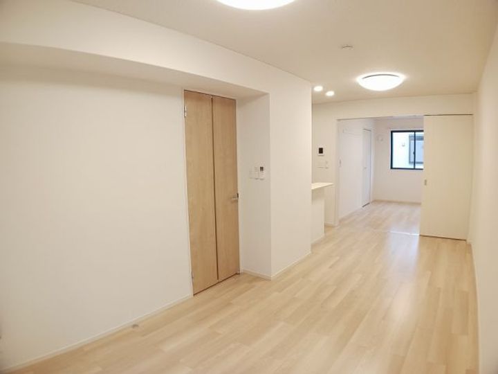 福岡県行橋市北泉2(アパート)の賃貸物件の居間