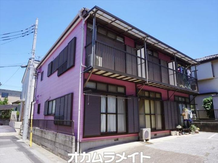 ハイツピースフルの外観