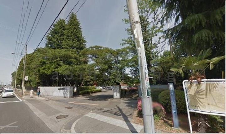 ペティーナA棟の周辺