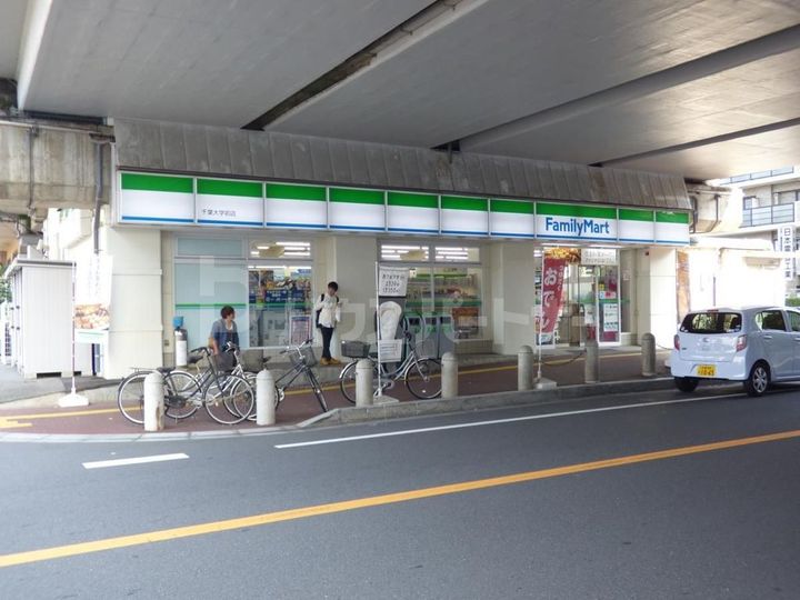 秋葉ビルの周辺