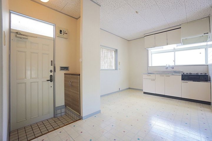 ビスカバレンシア愛宕の居間