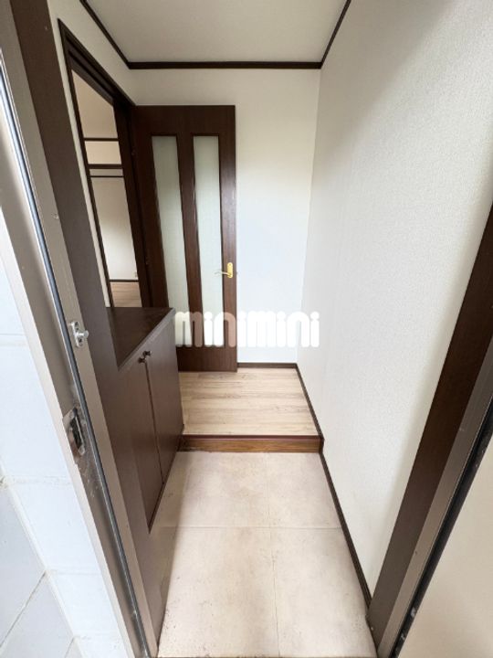 メゾンフルールの玄関