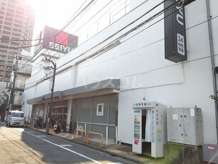 コーラル Aの周辺