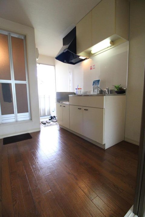 アズール湘南 (2F)のキッチン