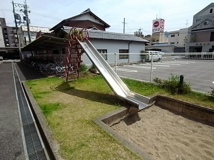岐阜県岐阜市福光東2(マンション)の賃貸物件の外観