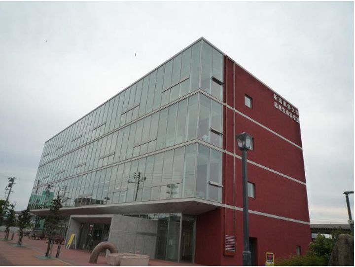 プチベールの周辺