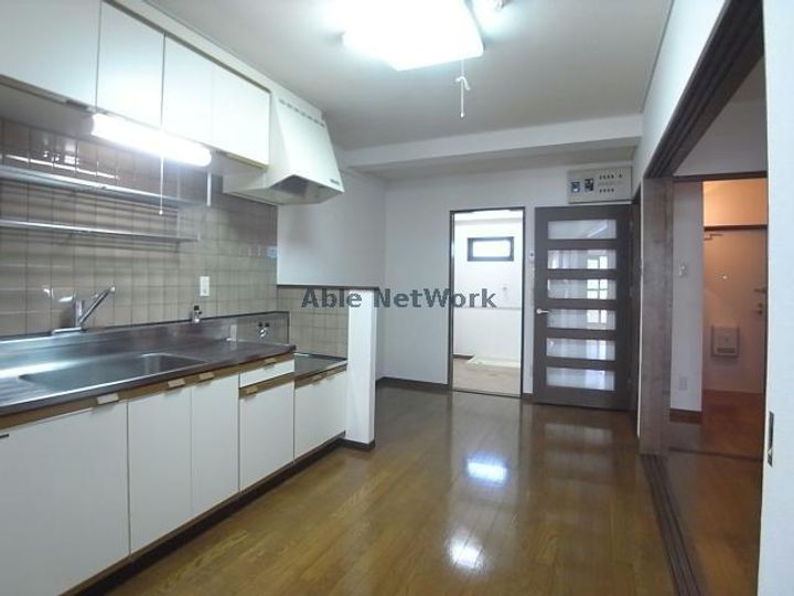 岐阜県岐阜市都通3(マンション)の賃貸物件の居間