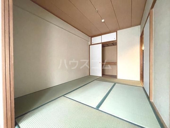 ライオンズマンション西院の内装