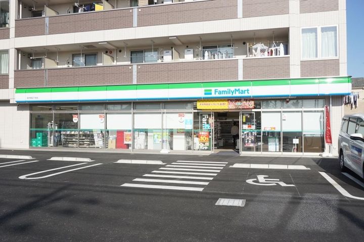 エスケーハイツの周辺