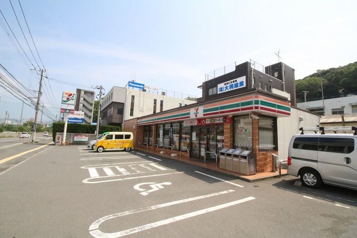 椿谷ビルの周辺