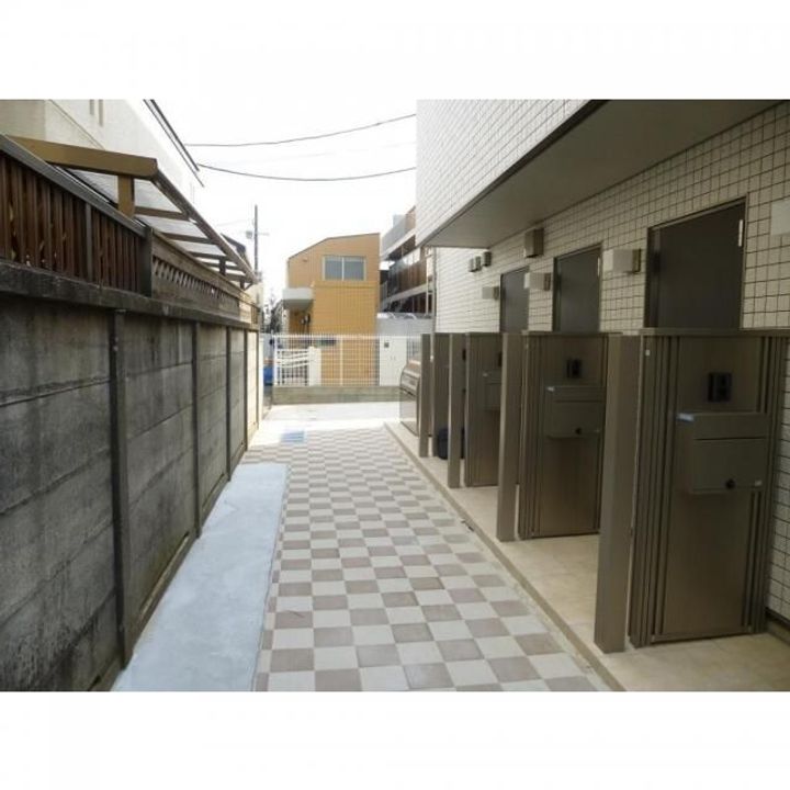 東京都渋谷区代々木5(マンション)の賃貸物件の地図