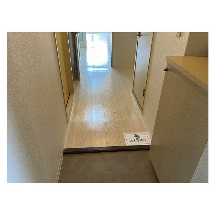 トーシンクレール塚口の玄関