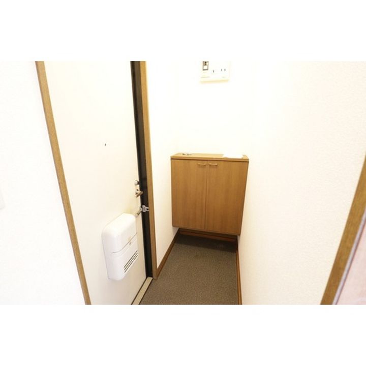 セジュール城東の玄関