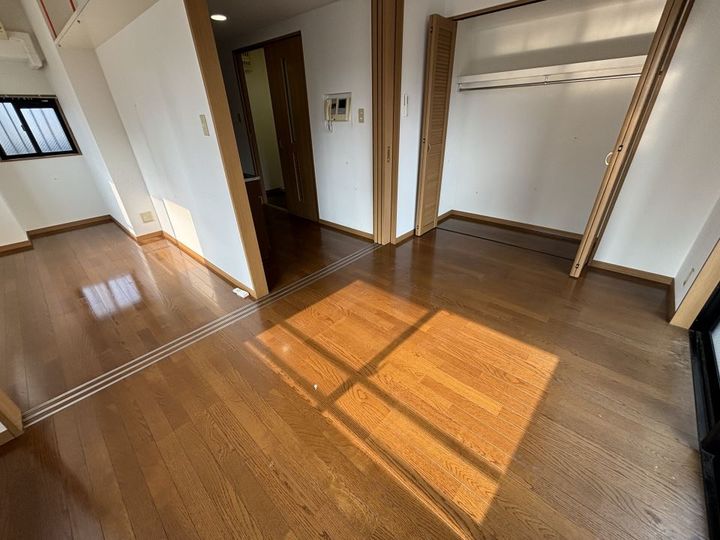 ヨーロピア荒田の内装
