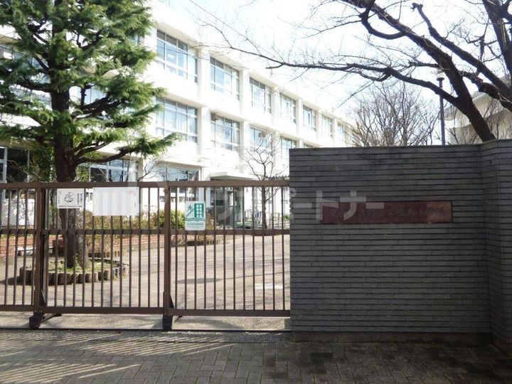 ラ・ティーダ堀切の周辺