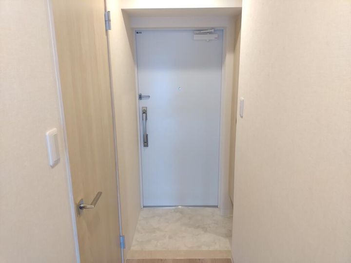 東京都足立区梅田3(マンション)の賃貸物件の玄関