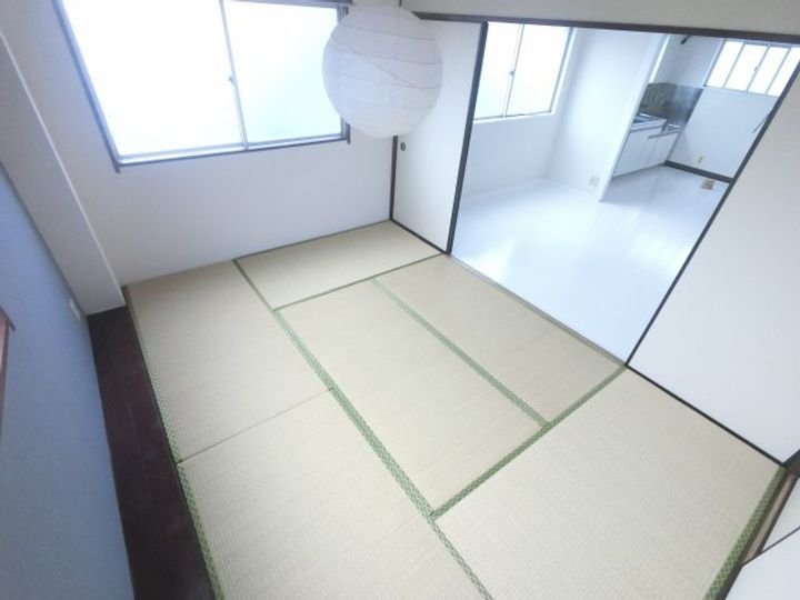 川島ビルの内装