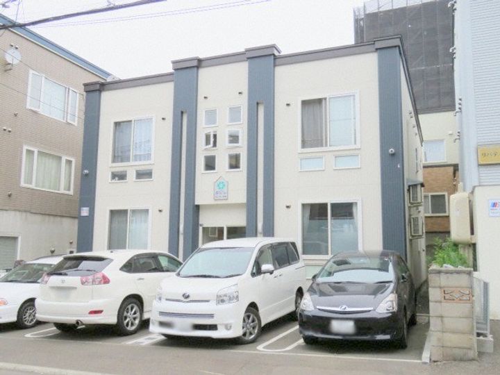 ルミエールワン・テン平岸の外観