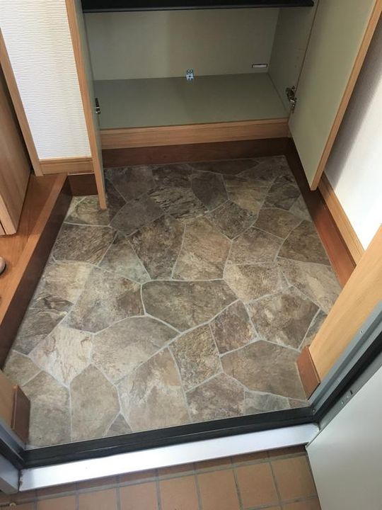 グリーンハイツの玄関