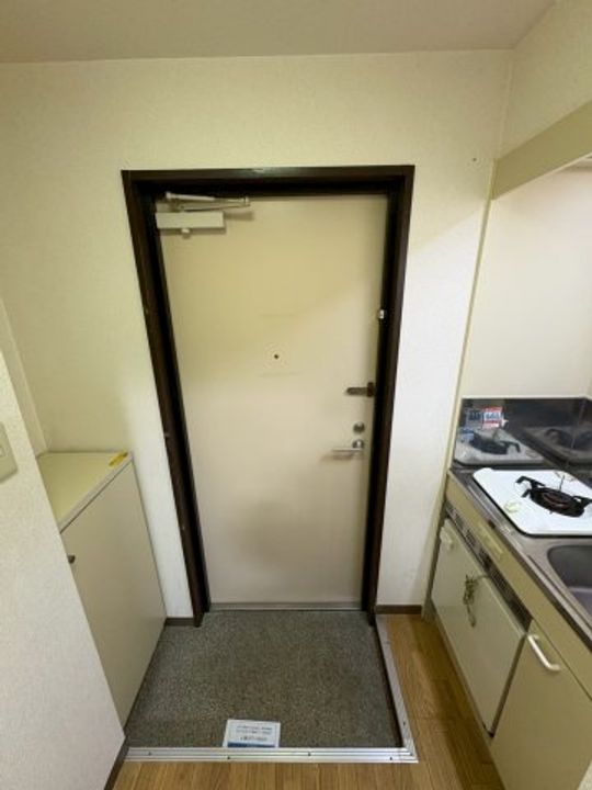 アド弐番館の玄関