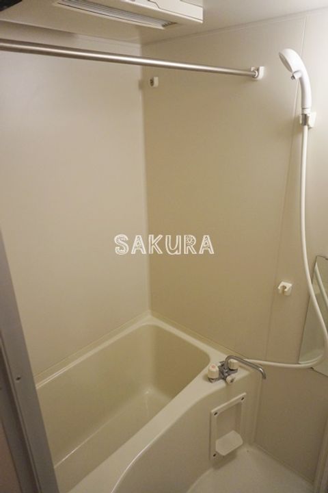 ソリッド桜木町の風呂