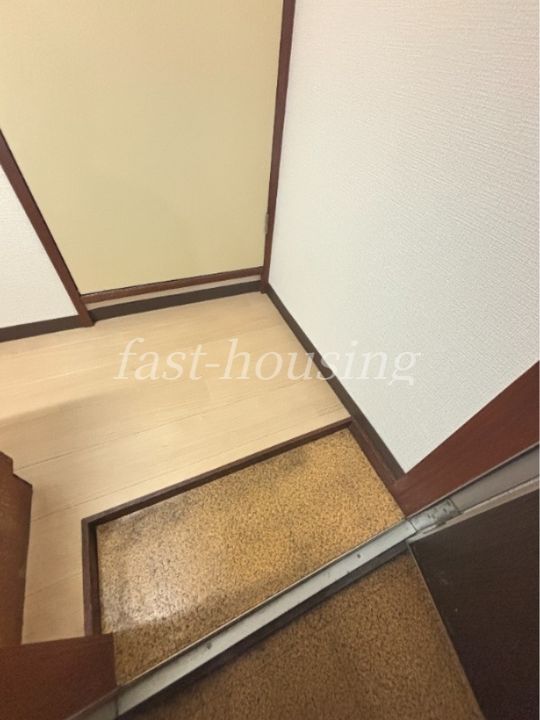 サンパレスの玄関