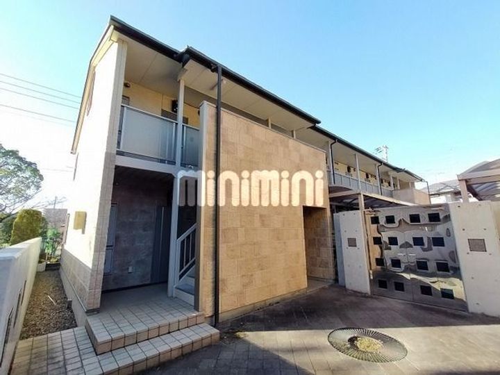 ザ・ロイヤルIIIの外観